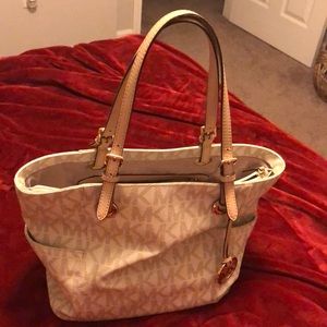 Michael Kors purse
